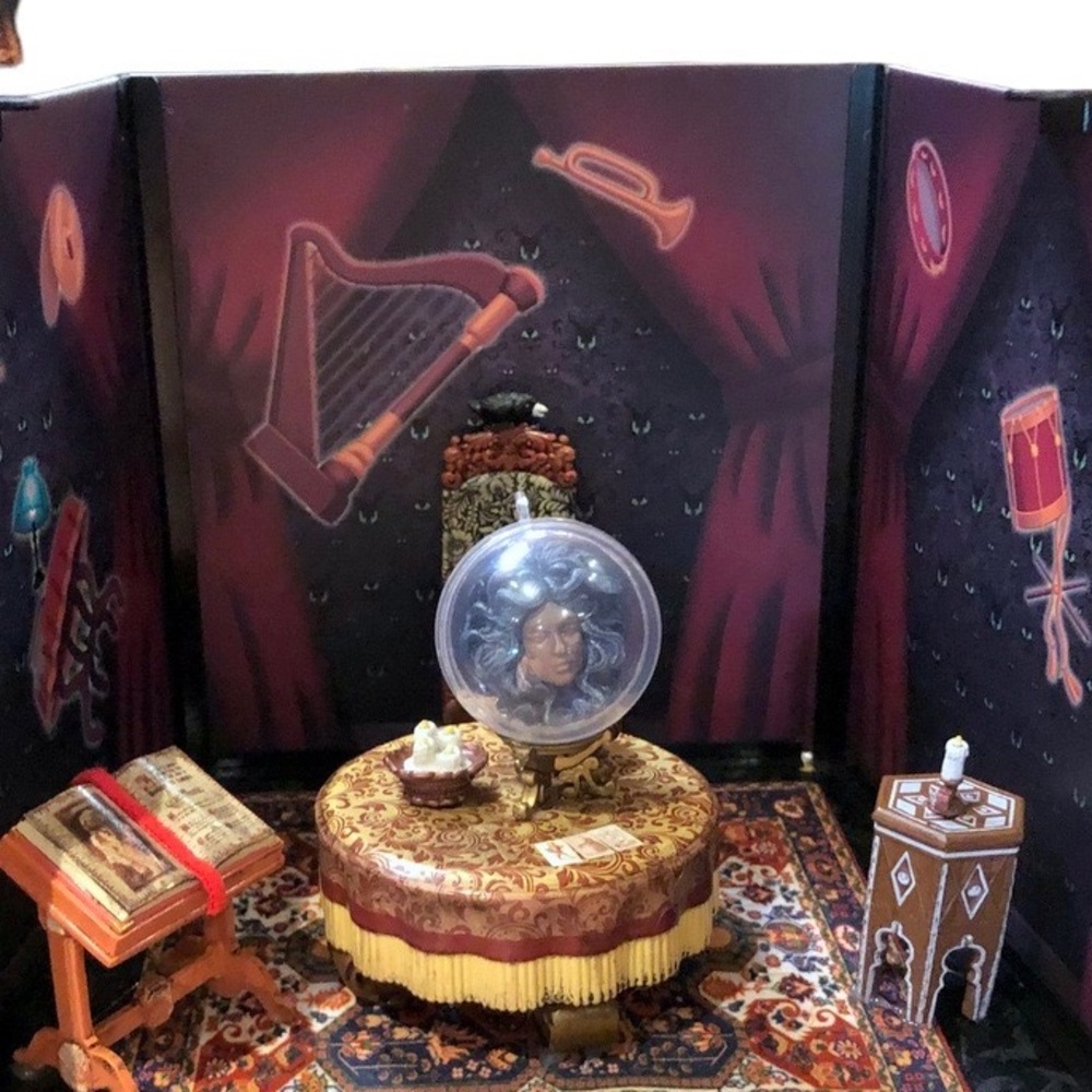 NIB Disney Haunted Mansion seance circle diorama set - Picture 3 of 3